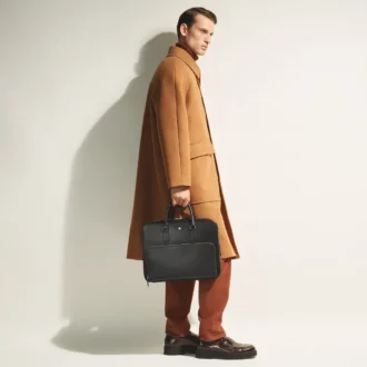 Medelstor dokumentväska med ficka