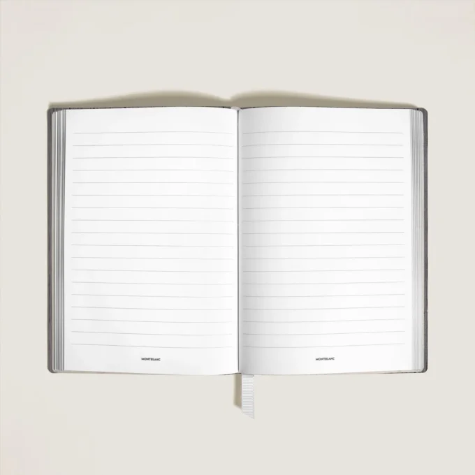 Medium anteckningsbok i Corteccia-läder, linjerade sidor