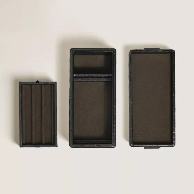 Pennask, krokodilpräglat läder, svart