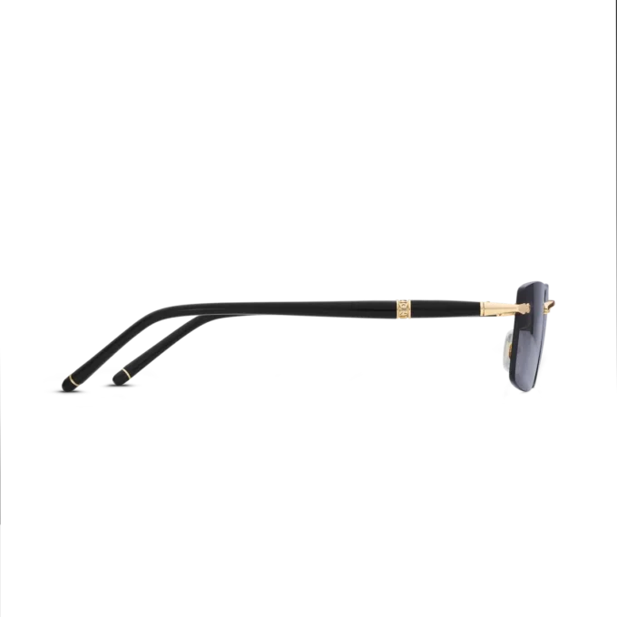 Rektangulära solglasögon med guldfärgad metallbåge