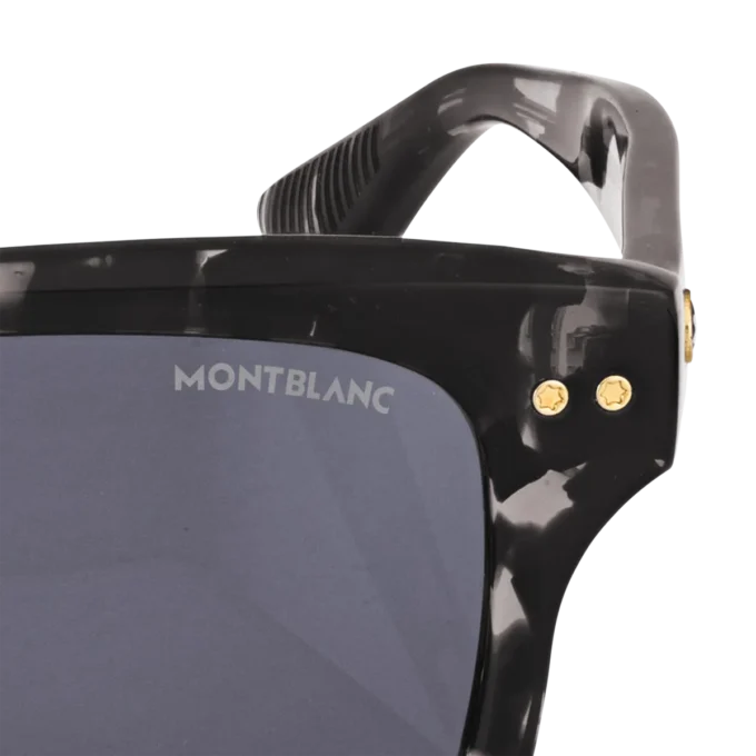 Rektangulära solglasögon med svart acetatbåge