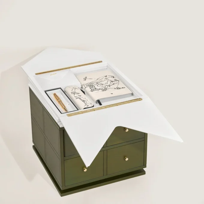 Set Happy Holiday 2025