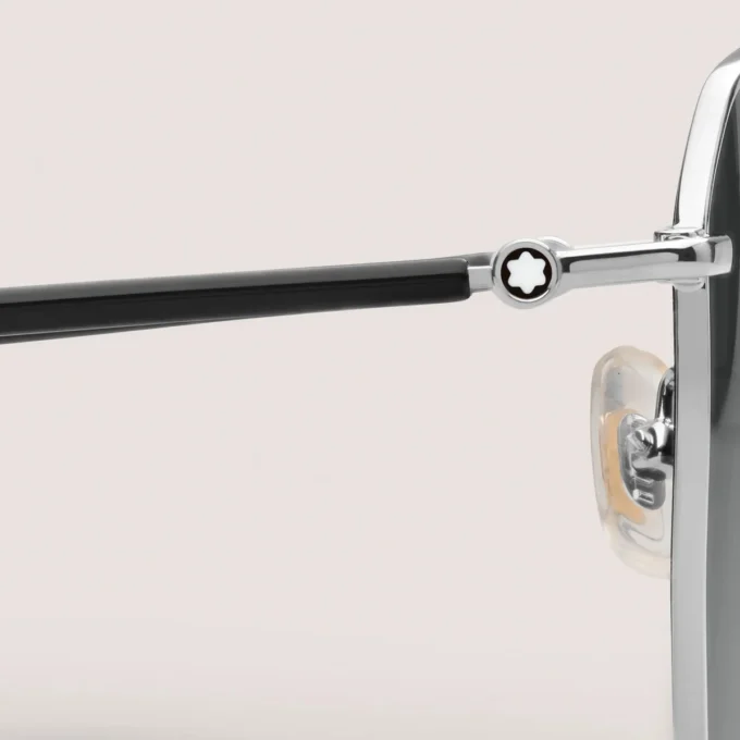 Squared-solglasögon med silverfärgad metallbåge